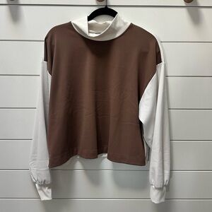 Athleta long sleeve top